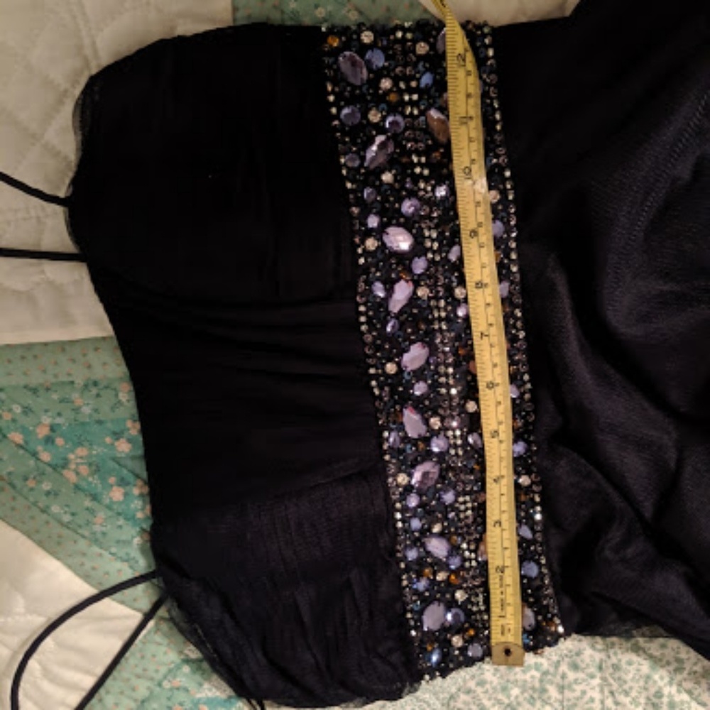 Navy short formal dress with stone details - Picture 8 of 8